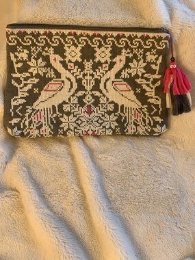 Star Mela Olive & Cream Embroidered Bird Zip Clutch with Pink Tassel